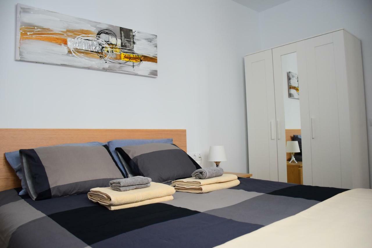 Apartments Vegueta Suite Лас-Пальмас-де-Гран-Канария Экстерьер фото